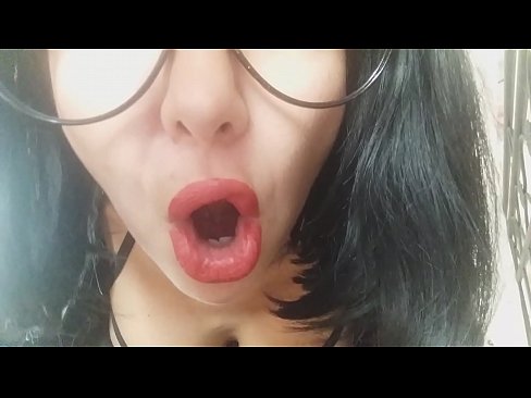 ❤️ Sayang, ibu tirimu tidak mengizinkanmu pergi ke sekolah hari ini... Aku sangat membutuhkanmu... ️ Video porno di porno id.it-com.top
